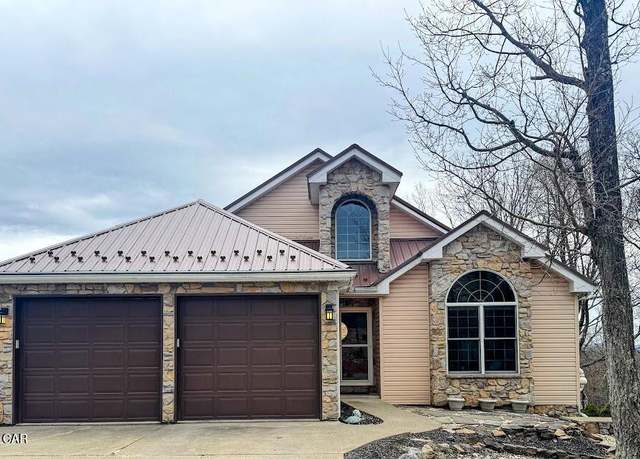 Property at 31 Shinnecock Hills Ln, Hazleton, PA 18202, 4 beds, 3 baths
