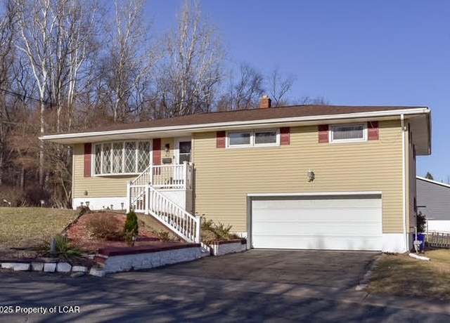 Property at 40 Sycamore Dr, Swoyersville, PA 18704, 4 beds, 3 baths