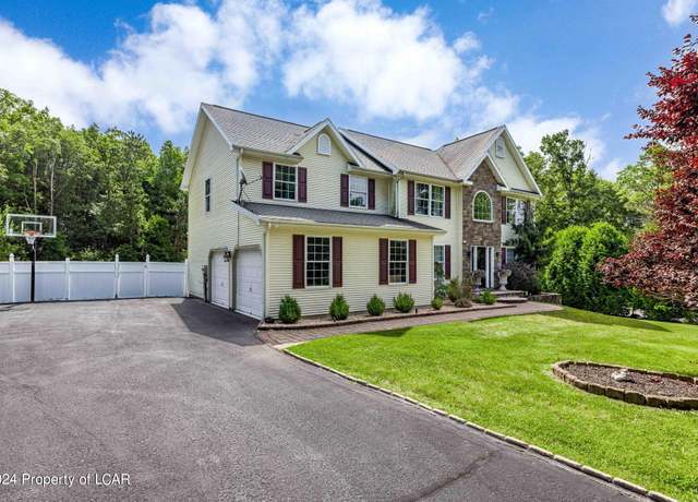Property at 33 Colony Dr, Hazleton, PA 18202, 4 beds, 3 baths
