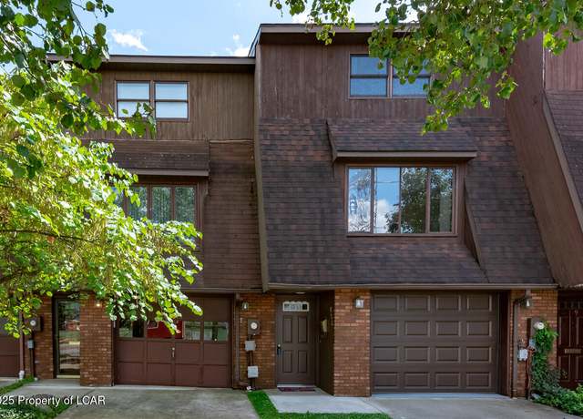 Property at 153 Gates Ave, Kingston, PA 18704, 3 beds, 1.5 baths