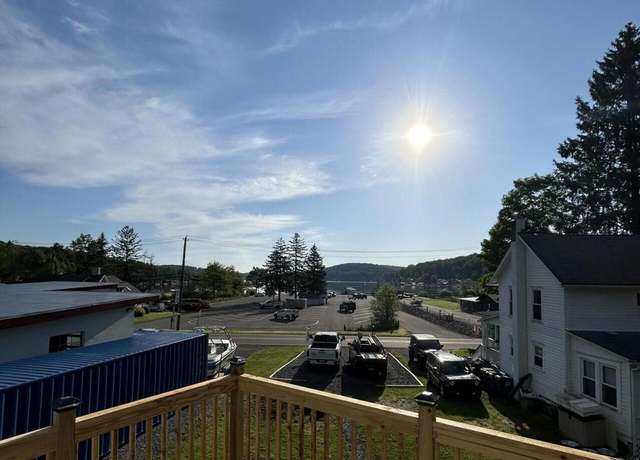 Property at 22 Point Ave, Harveys Lake, PA 18618, 3 beds, 2 baths