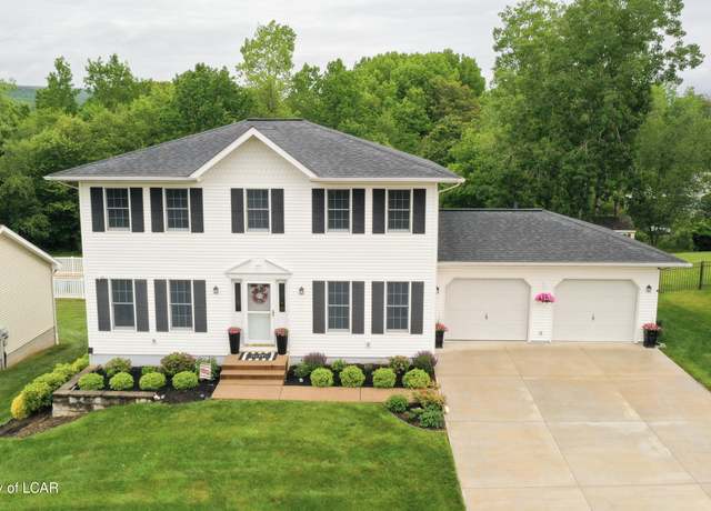 Property at 403 Raspberry Dr, Duryea, PA 18642, 3 beds, 3 baths