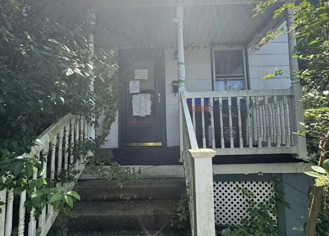 Property at 814 Hemlock St, Scranton, PA 18505, 2 beds, 1.5 baths