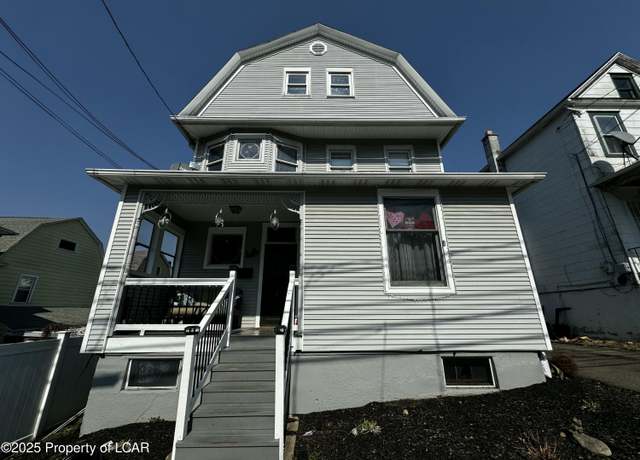 Property at 206 Andover St, Wilkes-barre, PA 18702, 5 beds, 1.5 baths