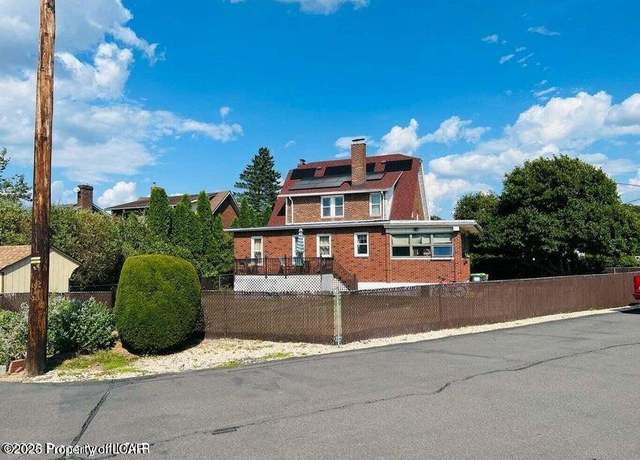 Property at 1100 Church St, Hazle Twp, PA 18202, 4 beds, 4.5 baths
