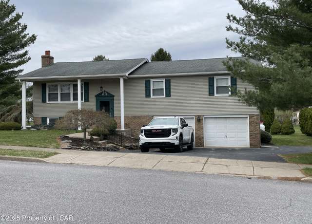 Property at 3 Hetler Dr, Conyngham, PA 18219, 3 beds, 2.5 baths