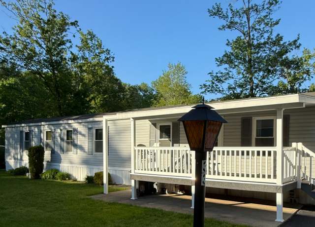 Property at 33 Valley Gorge Trailer Ct, White Haven, PA 18661, 3 beds, 2 baths
