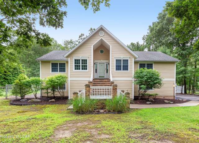 Property at 119 Blue Elder Dr, Mountain Top, PA 18707, 4 beds, 3.5 baths