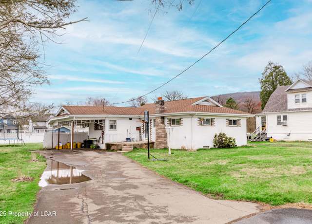 Property at 311 Lincoln St, Exeter, PA 18643, 5 beds, 2 baths