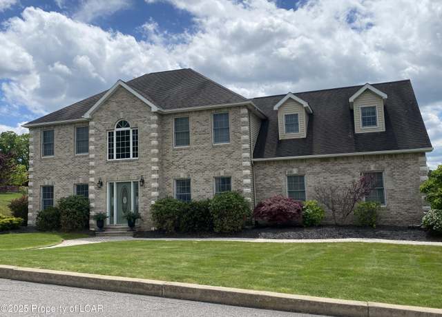 Property at 200 Woodbine Rd, Shavertown, PA 18708, 4 beds, 4 baths