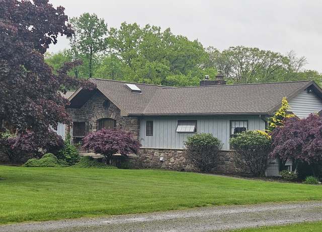 Property at 153 Zosh Rd, Dallas, PA 18612, 3 beds, 3.5 baths