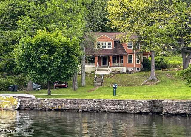 Property at 2983 Lakeside Dr, Harveys Lake, PA 18618, 5 beds, 3.5 baths