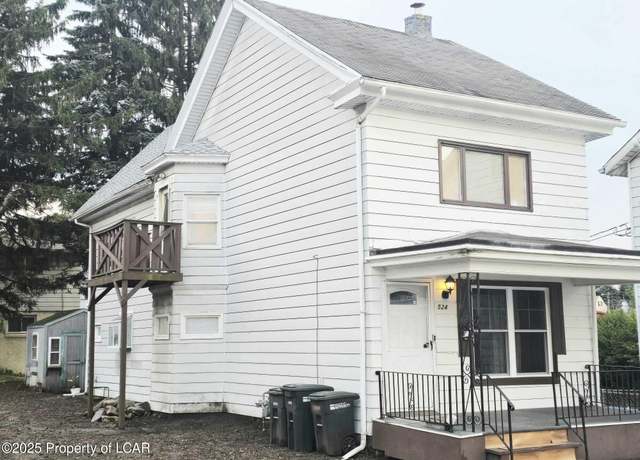 Property at 524 Broad St, Hazleton, PA 18201, 3 beds, 1.5 baths