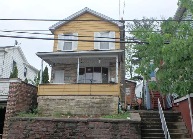 Property at 211 Scott St, Wilkes-barre, PA 18702, 3 beds, 1 bath