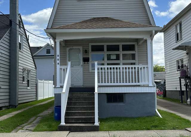 Property at 254 Phillips St, Hanover Township, PA 18706, 3 beds, 1 bath