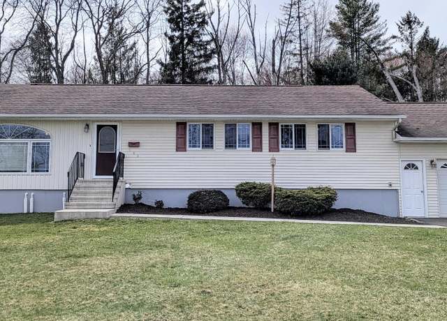 Property at 160 Sterling Ave, Dallas, PA 18612, 3 beds, 2 baths
