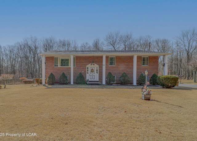 Property at 60 Crescent Rd, Freeland, PA 18224, 3 beds, 2 baths