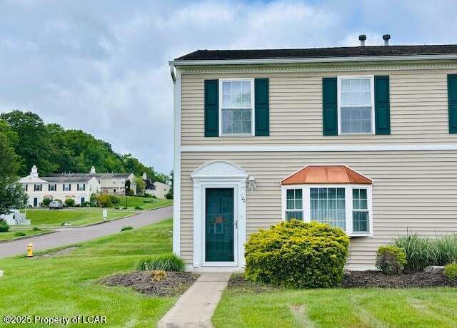 Property at 122 Patriot Cir, Mountain Top, PA 18707, 3 beds, 1.5 baths