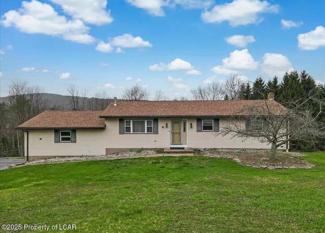 Property at 305 Maple Dr, Dalton, PA 18414, 4 beds, 2.5 baths