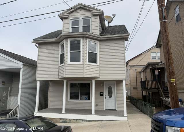 Property at 171 1st St, Coaldale, PA 18218, 3 beds, 2 baths
