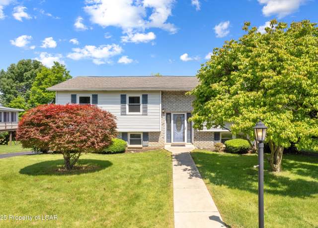 Property at 280 Gedding St, Avoca, PA 18641, 3 beds, 2.5 baths