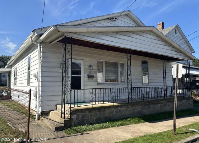 Property at 181 Railroad St, Pittston, PA 18640, 3 beds, 1 bath