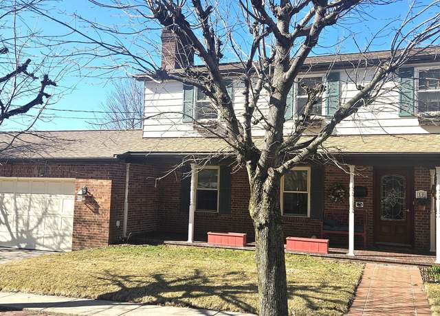 Property at 19 14th St, Hazleton, PA 18201, 4 beds, 1.5 baths