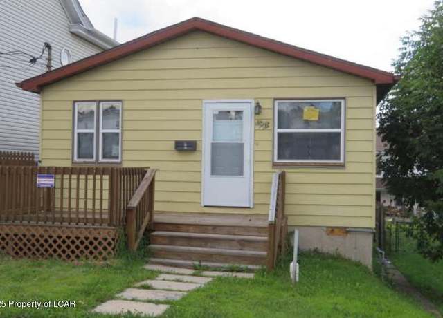 Property at 636 Alter St, Hazleton, PA 18201, 5 beds, 3 baths