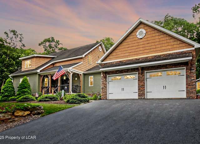 Property at 248 Country Club Dr, Hazleton, PA 18202, 3 beds, 2.5 baths