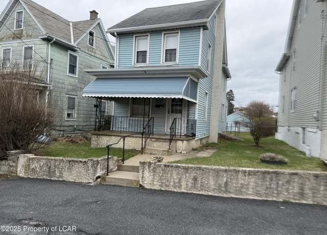 Property at 709 Carson St, Hazleton, PA 18201, 2 beds, 1 bath