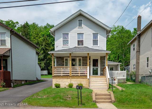 Property at 130 Woodlawn Ave, Mountain Top, PA 18707, 4 beds, 1 bath