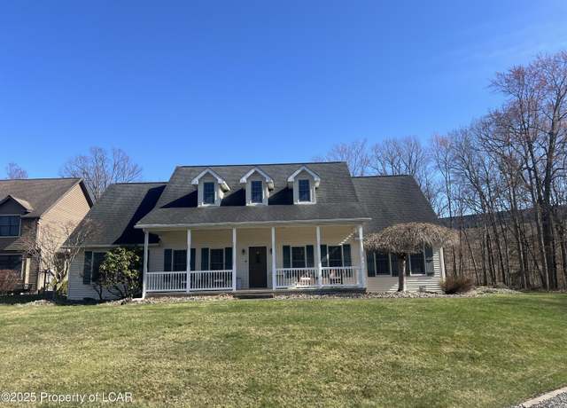 Property at 25 Powder Mill Rd, Pittston, PA 18640, 5 beds, 3.5 baths