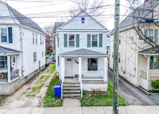 Property at 112 John St, Kingston, PA 18704, 3 beds, 1 bath