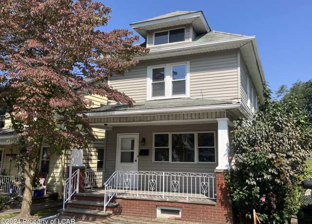 Property at 208 Parsonage St, Pittston, PA 18640, 3 beds, 1.5 baths