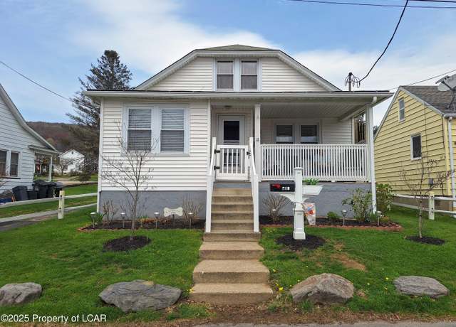 Property at 935 Narrow St, West Wyoming, PA 18644, 3 beds, 1 bath