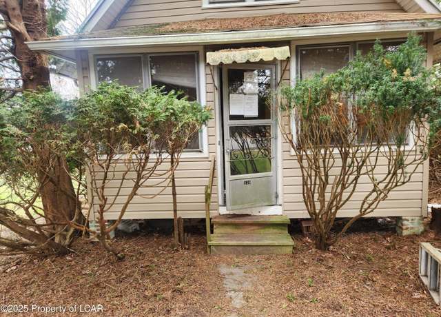 Property at 150 Laurel Dr, Mountain Top, PA 18707, 2 beds, 1 bath