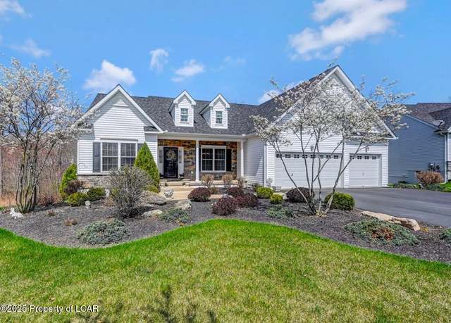Property at 254 Legends Dr, Drums, PA 18222, 3 beds, 2 baths