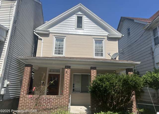Property at 110 Laurel St, Hazleton, PA 18201, 5 beds, 2 baths