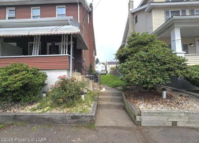 Property at 555 Garfield St, Hazleton, PA 18201, 3 beds, 2 baths