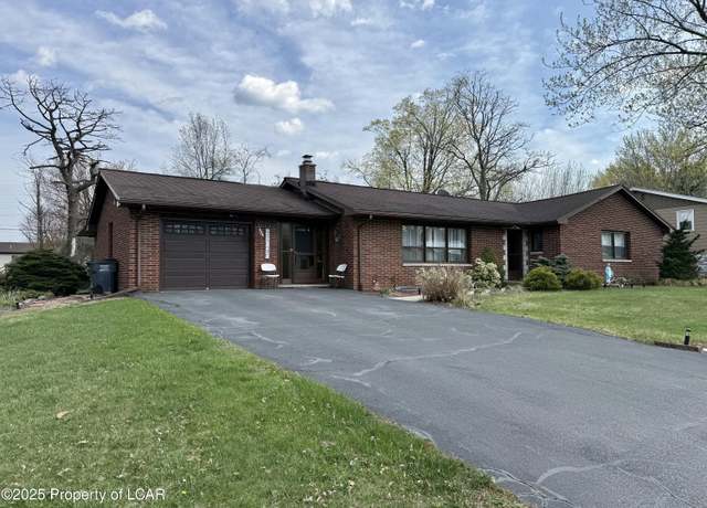 Property at 113 Bent Pine Trl, Hazle Twp, PA 18202, 4 beds, 2.5 baths