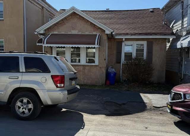 Property at 730 James St, Hazleton, PA 18201, 2 beds, 1 bath