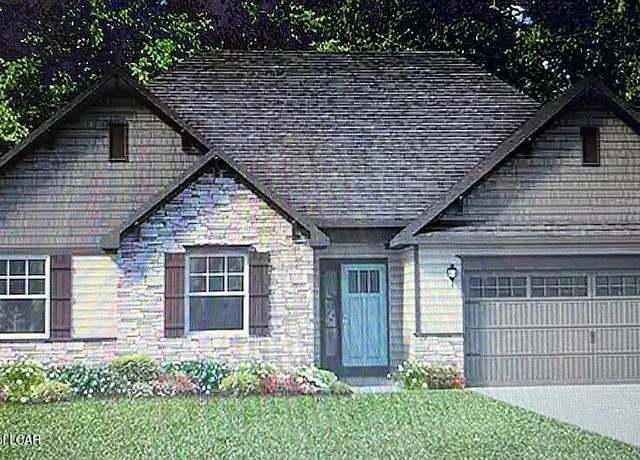 Property at 9 Tulip Tree Ln, Hazle Twp, PA 18202, 3 beds, 2.5 baths