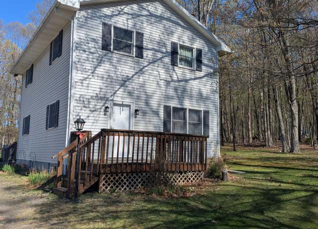 Property at 154 Heslop Rd, Mountain Top, PA 18707, 3 beds, 1.5 baths