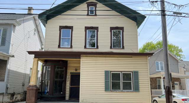 Photo of 127 Carbon St, Weatherly, PA 18255