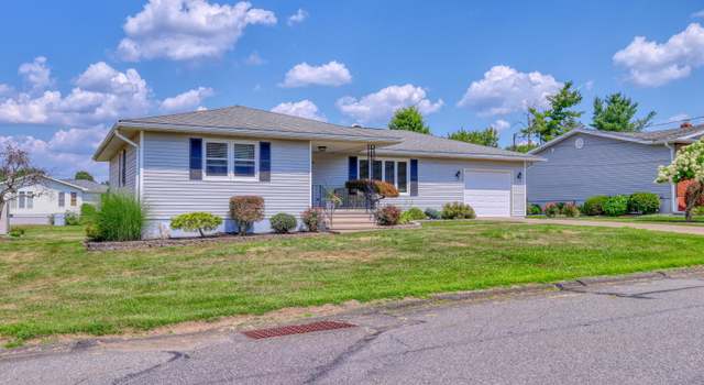 Photo of 608 New St, Olyphant, PA 18447