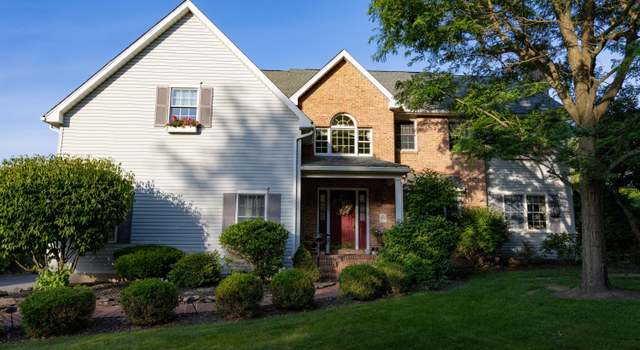 Photo of 10 Lissa Ln, Sugarloaf, PA 18249
