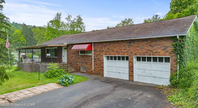 Photo of 23 Knoll St, Harveys Lake, PA 18618