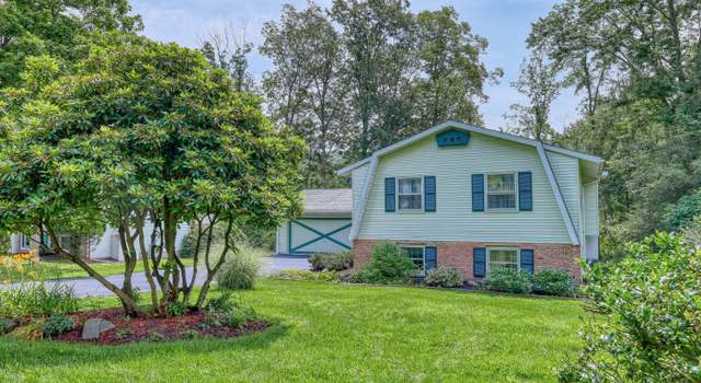 Photo of 42 Walden Dr, Mountain Top, PA 18707