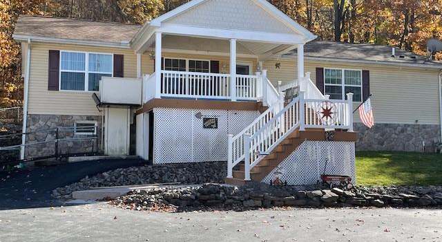 Photo of 12 Tower Ln, Harveys Lake, PA 18618