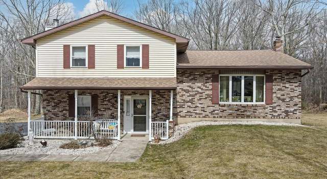 Photo of 26 Charlwood Dr, Freeland, PA 18224